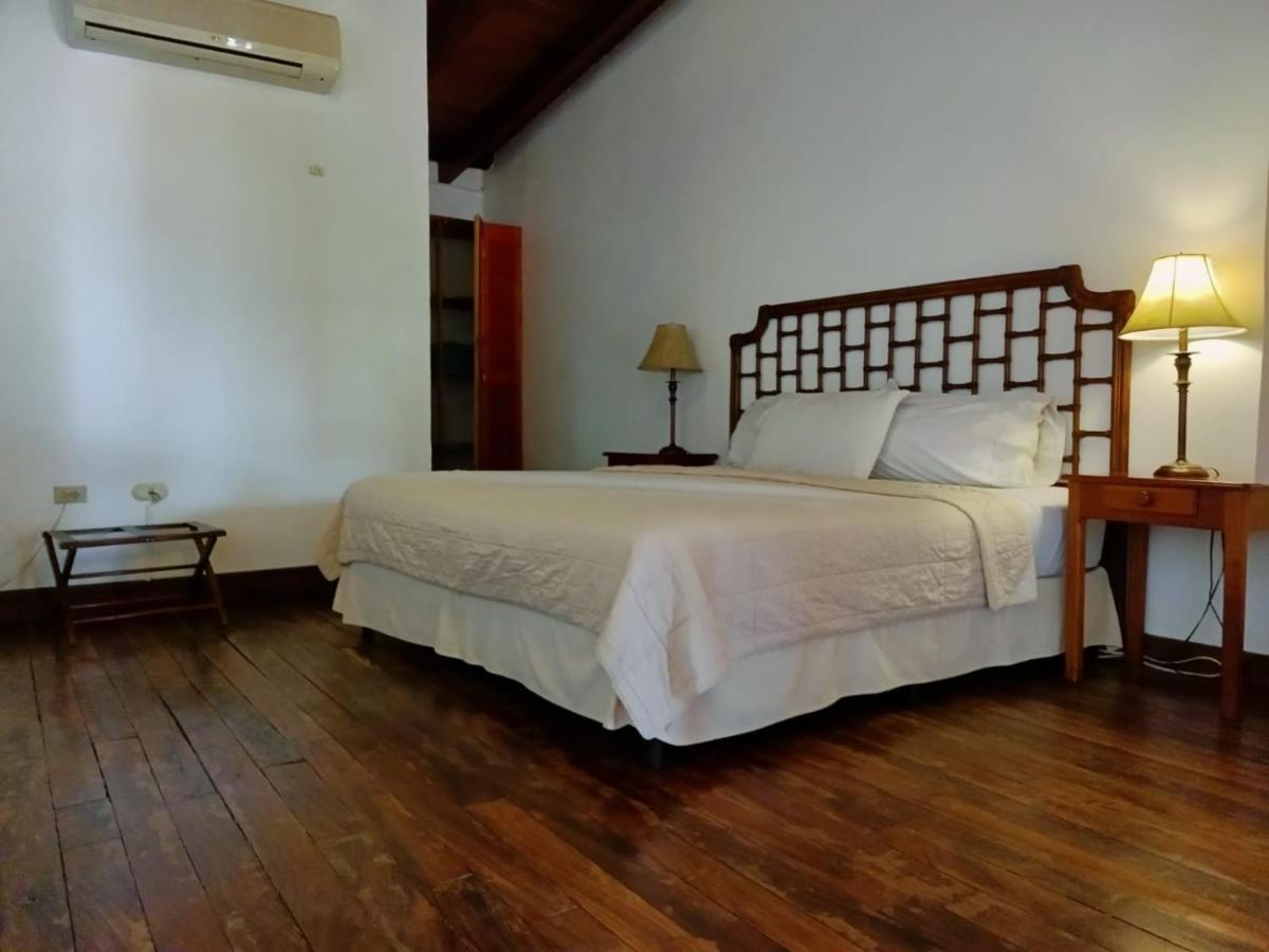 Hotel Don Udos Bed & Breakfast Copán Dış mekan fotoğraf