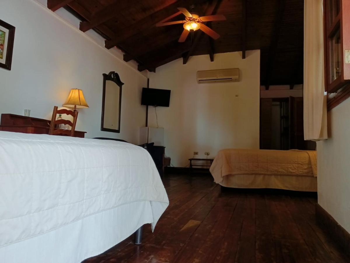Hotel Don Udos Bed & Breakfast Copán Dış mekan fotoğraf