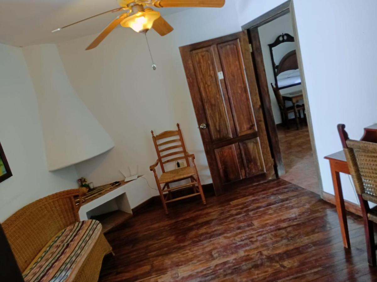 Hotel Don Udos Bed & Breakfast Copán Dış mekan fotoğraf