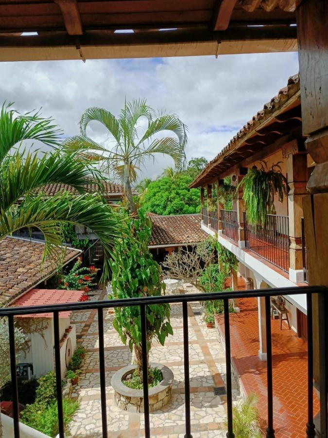 Hotel Don Udos Bed & Breakfast Copán Dış mekan fotoğraf
